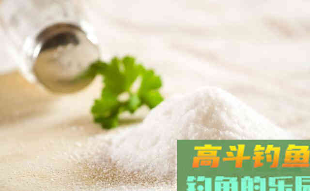 鱼也会口渴，它还是个重口味，有1种钓鱼小药就源于此