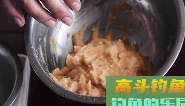 自从学会了自制钓鱼饵料，越做越上瘾