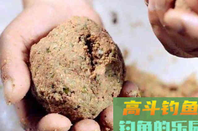 伏天到鱼难钓,还好我有这特效鲫鱼饵 伏天到鱼难钓,还好我有这特效鲫鱼饵