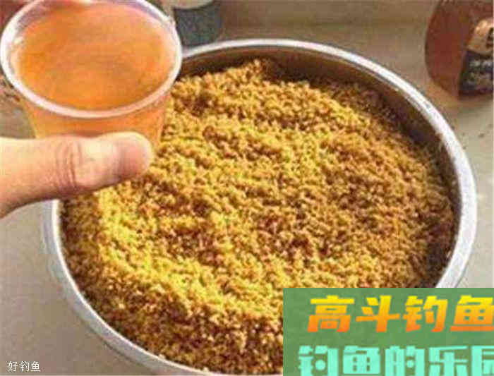 秋季钓鱼，六款通用型商品窝料使用心得