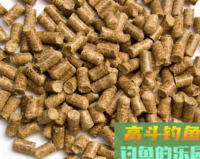 红虫颗粒这么用，诱鱼效果比红虫的效果还要好一些