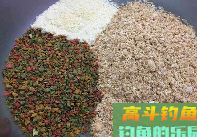 夏季的鱼喜欢吃素，商品饵这样搭配效果才好