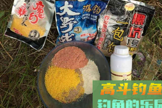天气冷，大鲫鱼就不好钓了？赶紧试试这饵料用法