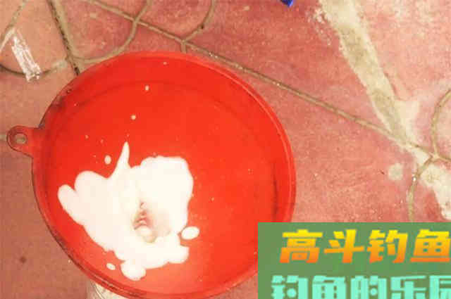 无偿送给钓友一套，钓鱼饵料添加剂配方