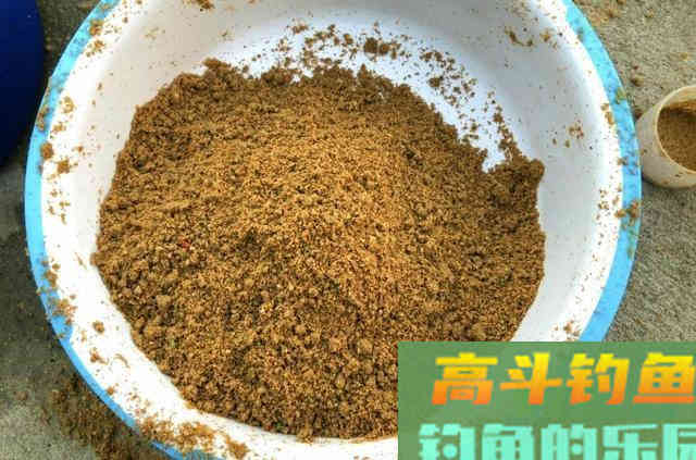 自己高效钓鲤鱼的一款特效饵，适合南方钓友使用