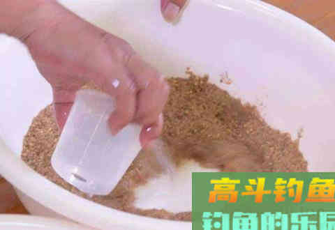 资深钓鱼人让你秒变开饵高手