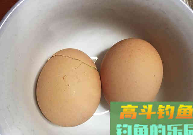分享1套比蚯蚓红虫还好用的饵料配方，专攻大鲫大鲤