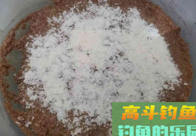 饵料多久雾化完最合适？实战告诉你野钓多久换一次饵