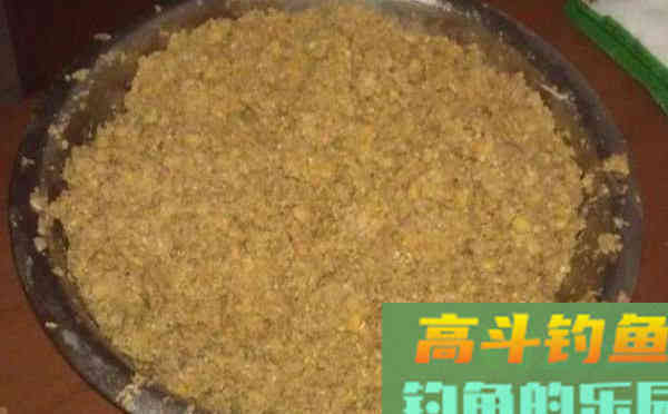 夏季海竿钓大鱼，少不了这些饵料配方