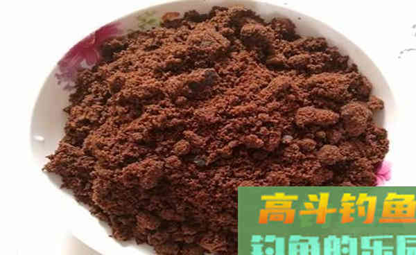 夏季钓鲢鳙，自制饵料配方送给你