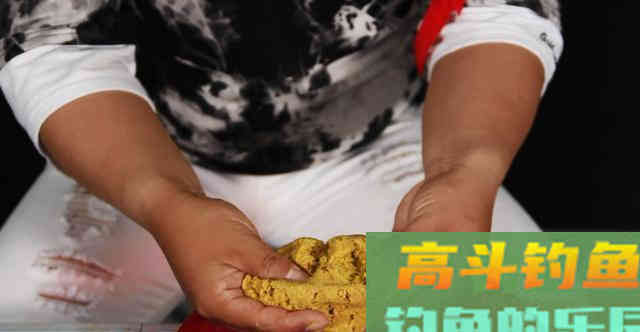 鱼饵鲫大师的入水效果，这样的效果能上鱼吗
