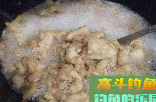 钓鱼中的两种油，在钓饵中广泛使用效果好