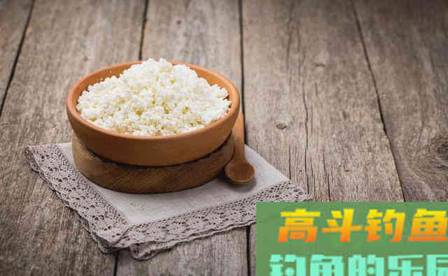 每到钓罗非鱼的季节，我都用这两款自制饵料