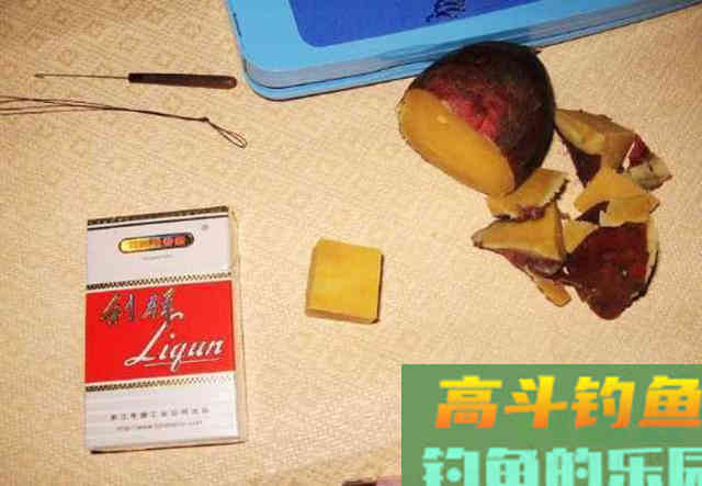 老钓手自制四种粮食钓饵，在农村十分常见