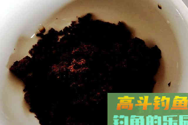 打窝不知道用什么好，试试这款发酵碎玉米