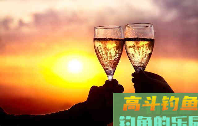 白酒和啤酒如何来制作饵料，秘制酒饵库钓有奇效