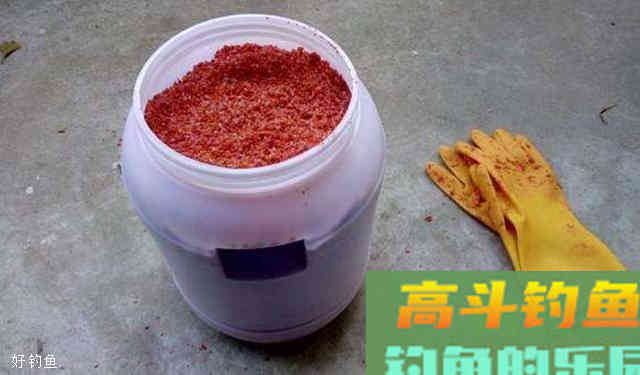 如何挑选打窝料？挑选钓鱼打窝料的方法