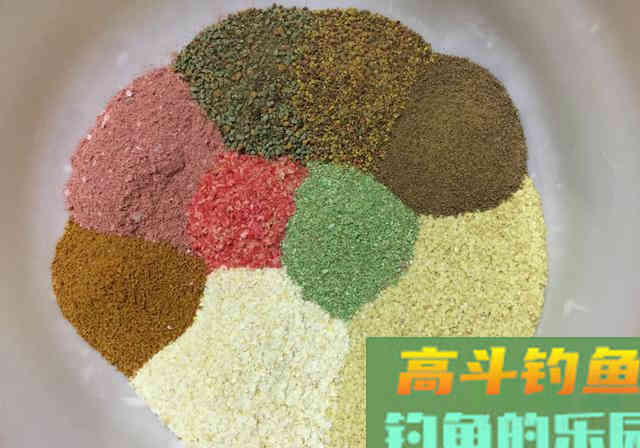 用鲫鱼饵料钓鲤鱼，3类粉饵有7种用法，结合春季钓