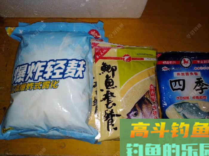 大鲫喜食的几款饵介绍，让你钓大鲫鱼到手软