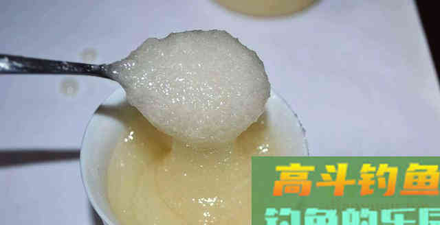 用“珍珠”做钓饵，小杂鱼拿它没办法，专钓大鲫大鲤