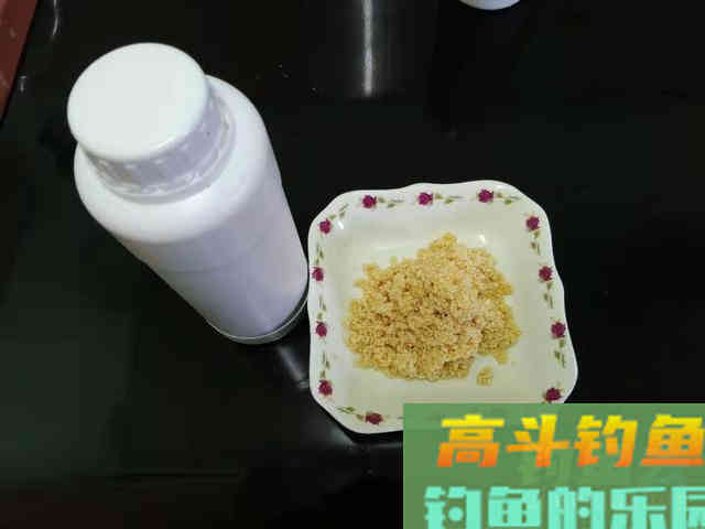 这几种打窝方法很少钓鱼人知道，能加速诱鱼且能持久留窝
