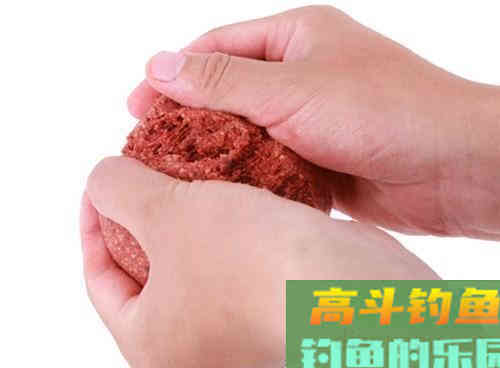 早春野钓到底是饵料配方，还是钓饵状态重要？