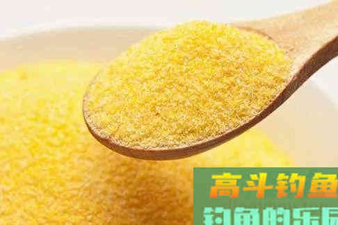 深秋钓鲫鱼用这几款饵料，鱼获不好才怪