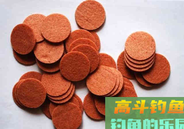 好用的鱼饵不仅是蚯蚓，这几种物料做饵料效果好