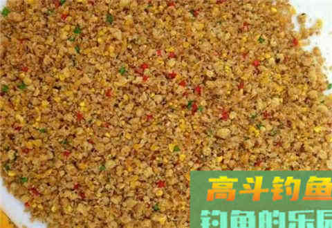 春季野钓怎么根据对象鱼来打窝？