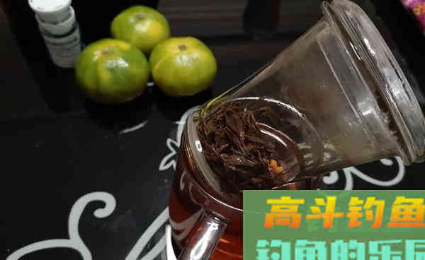 这些身边常见的东西，是用来钓鱼效果蛮好的饵料