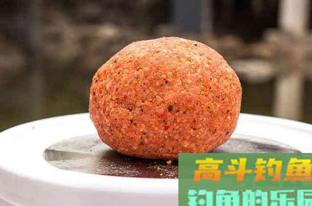 专治鲫鱼不开口的饵料，用了三十年依然奏效
