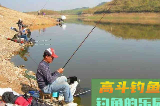 打窝的技巧全解析，和补窝时机与方法