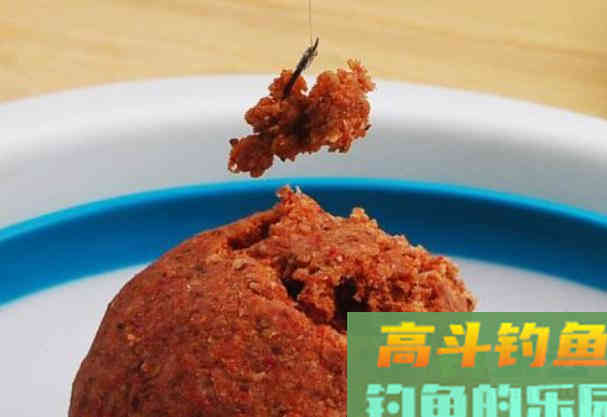 饵料的选择，重要的是对口