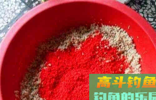 野钓清明前后，打窝迟迟没动静，可以试试隔夜窝