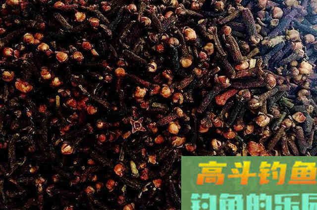 鲤鱼特效饵料配方分享，春夏秋冬四季通用