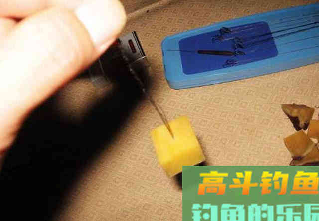 老钓手自制四种粮食钓饵，在农村十分常见