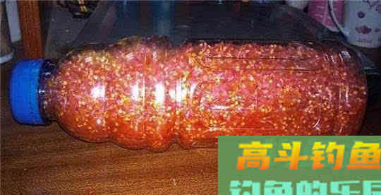 在家自制的钓鲫鱼香米，打窝效果一样很不错