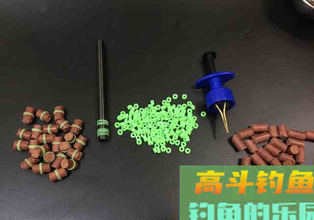 一套看似外行的装备，却演绎出饲料钓鱼的精髓