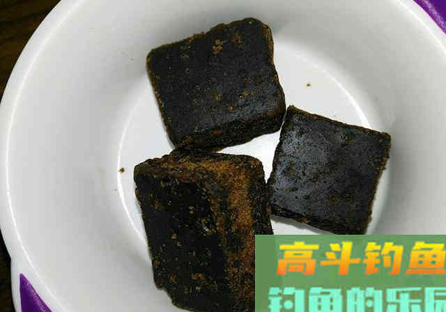 自制鲤鱼钓鱼小药配方分享，过程简单成本低