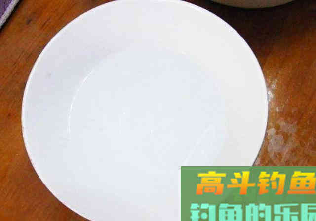 钓鱼小药制作配方分享，做法简单，专攻大鲫大鲤