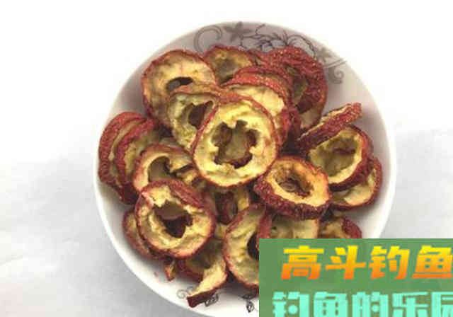 生活中常见饵料，拿来钓鱼效果棒棒，成本不到10块