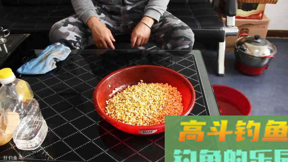 玉米自制饵这样来配，春季的淡水鱼基本都通杀