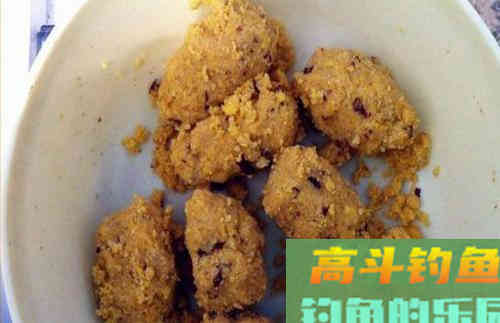7 个自制饵料配方，春季钓鱼好帮手