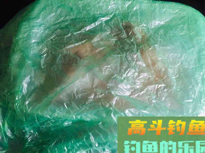 自制饵料分享，垂钓大鱼必备饵料