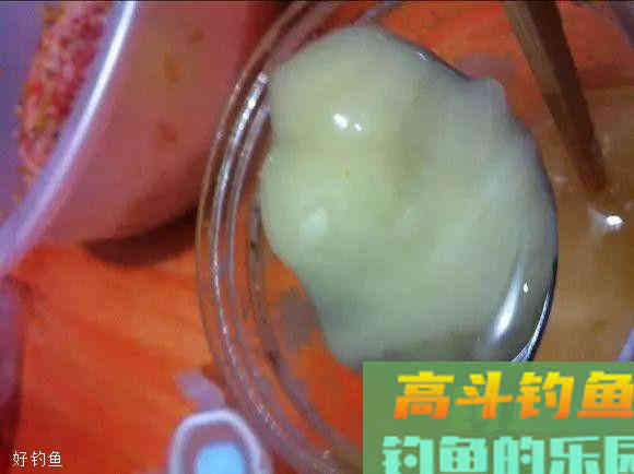 自己制作钓鱼打窝神料，屡试不爽
