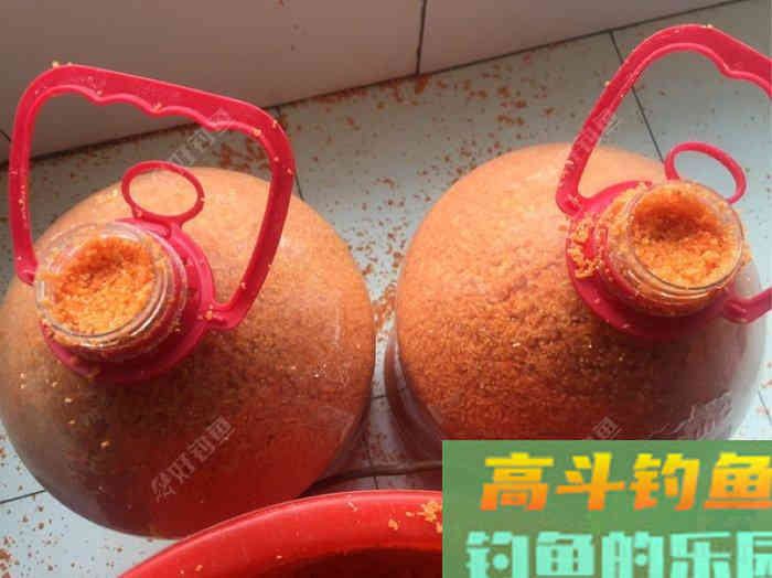去年自制的打窝饵料，重新调配效果好