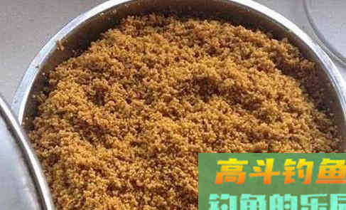 白酒啤酒自制钓鱼小药，上大物的这些必备窝料你都知道吗？