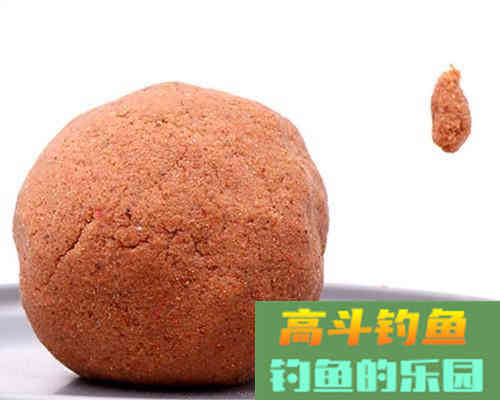 浅谈夏季野钓的三招选饵技巧