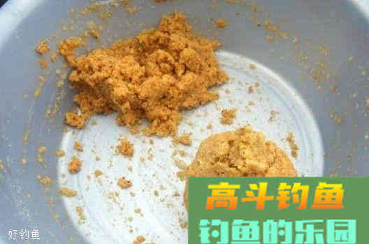 冬季钓鱼怎么拉饵？老钓友拉饵思路分析