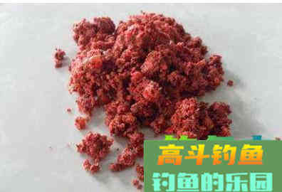 冬天钓鲫鱼有没有必要用小药钓鱼？